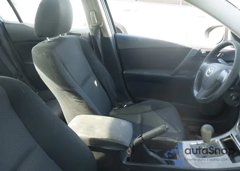 2011 Mazda Mazda3 I Sport из США, поврежденный, VIN JM1BL1UF4B1418157